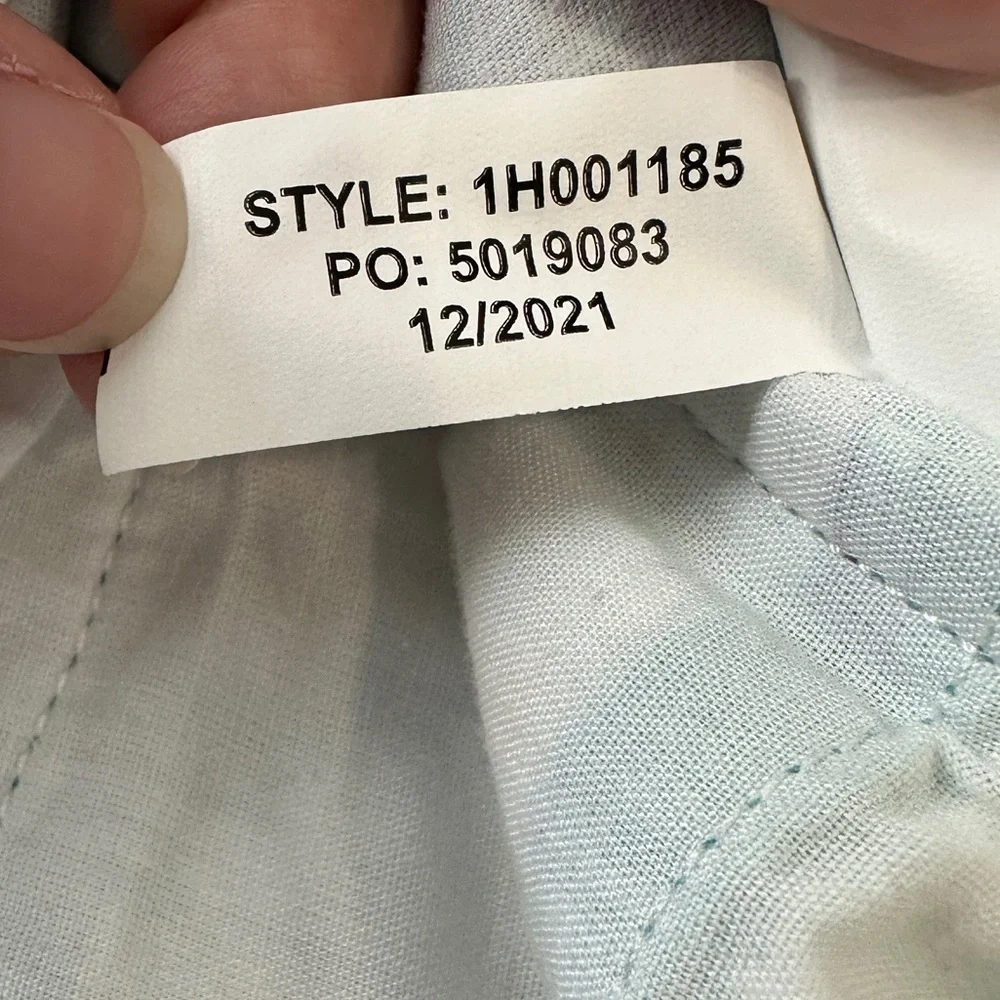 Vineyard Vines pre owned